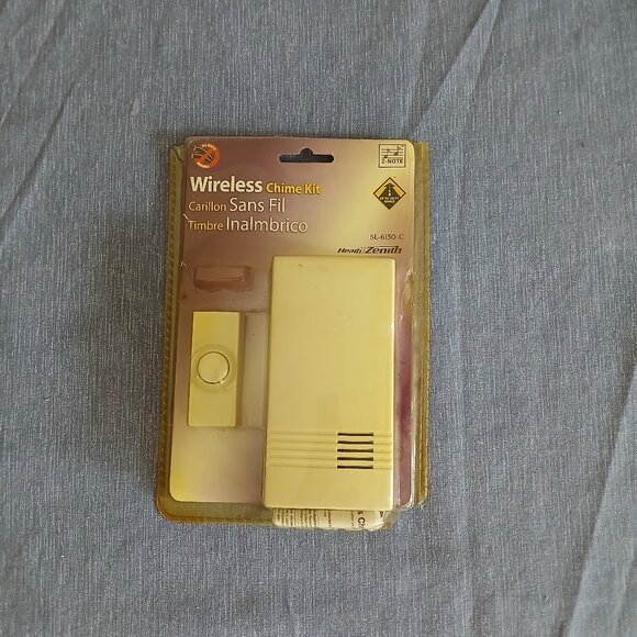 Heath Zenith Wireless Chime Kit  Model#SL-6150C - Picture 1 of 3